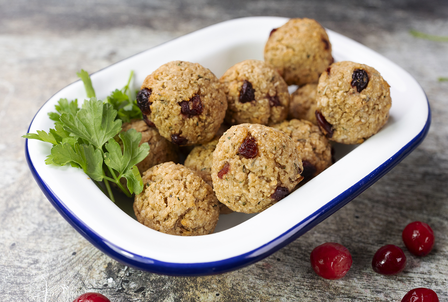 TYKE<sup>®</sup> CRANBERRY & HERB STUFFING MIX